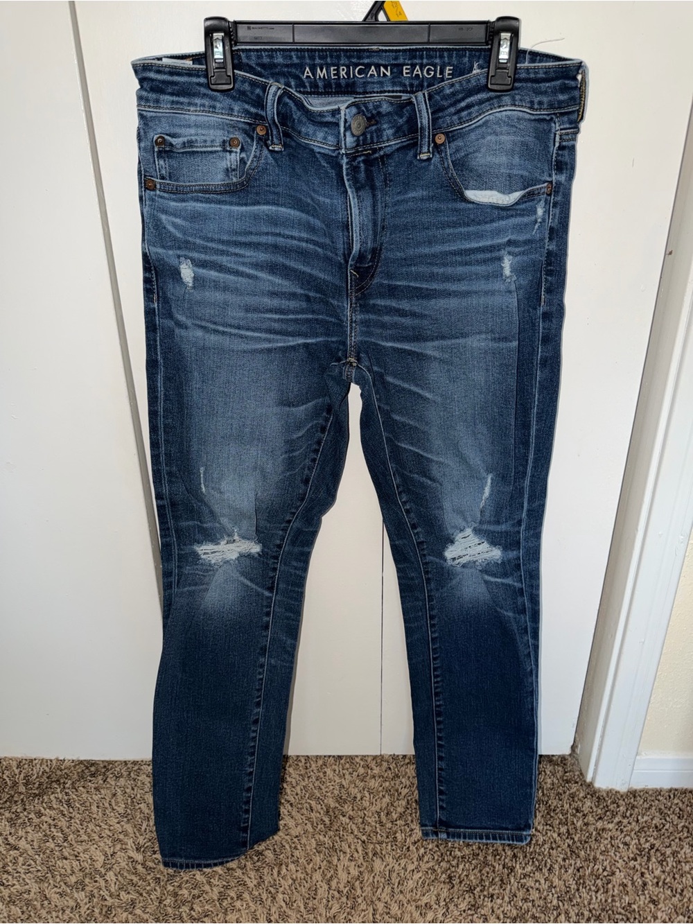American Eagle Outfitters Men’s Dark Wash Ripped Skinny Jeans